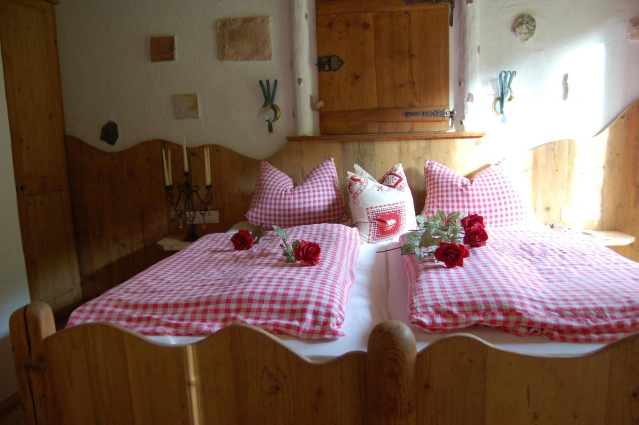 Hotel Schweizerhof Oberau Esterno foto