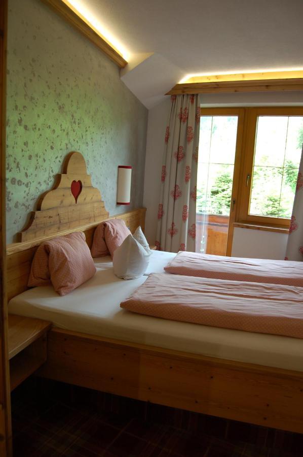 Hotel Schweizerhof Oberau Esterno foto