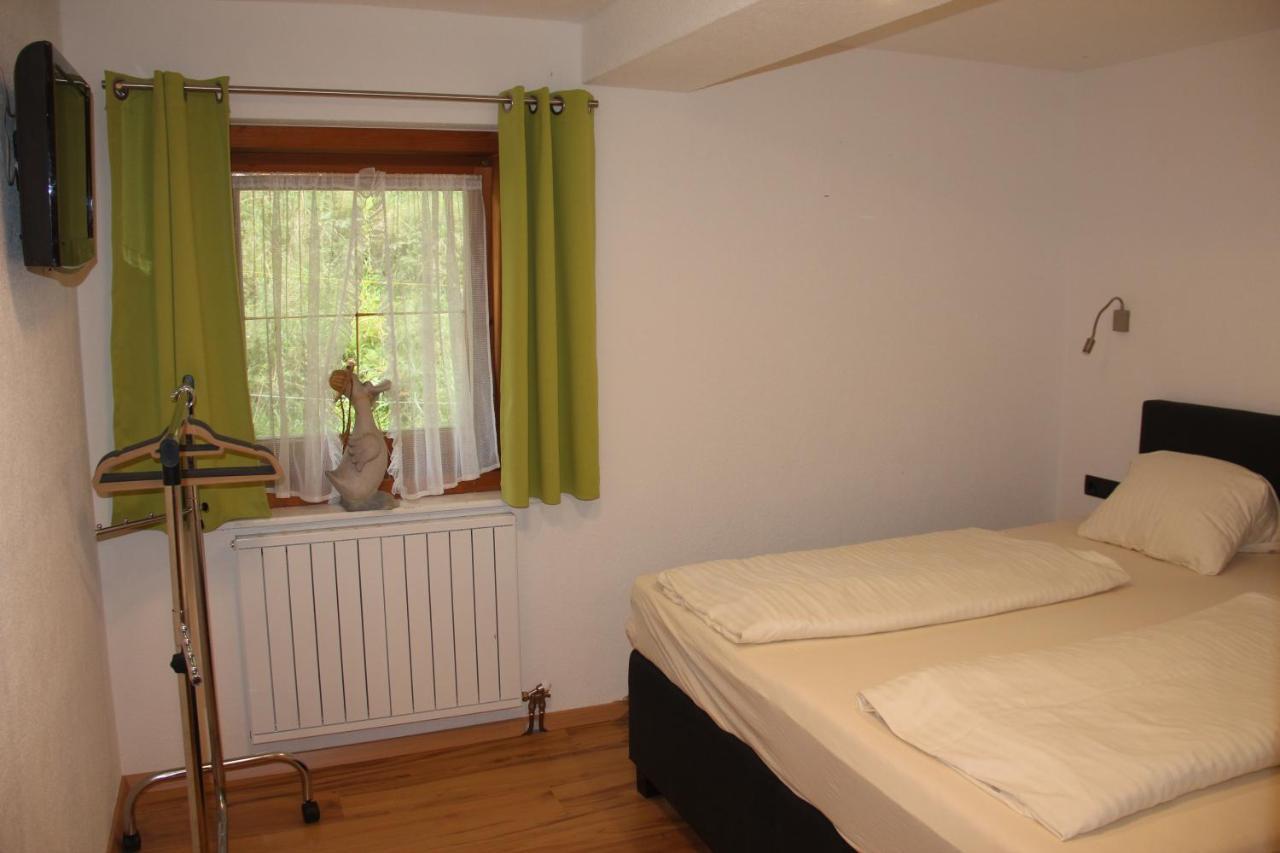 Hotel Schweizerhof Oberau Esterno foto